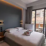 δ17 & Apartament