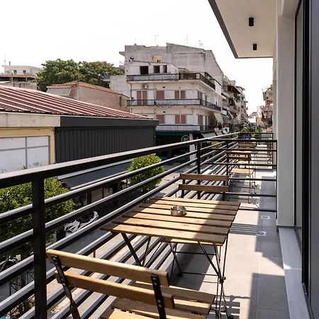 δ17 & Apartmán Larissa